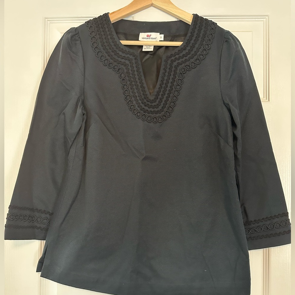 Vineyard Vines black tunic